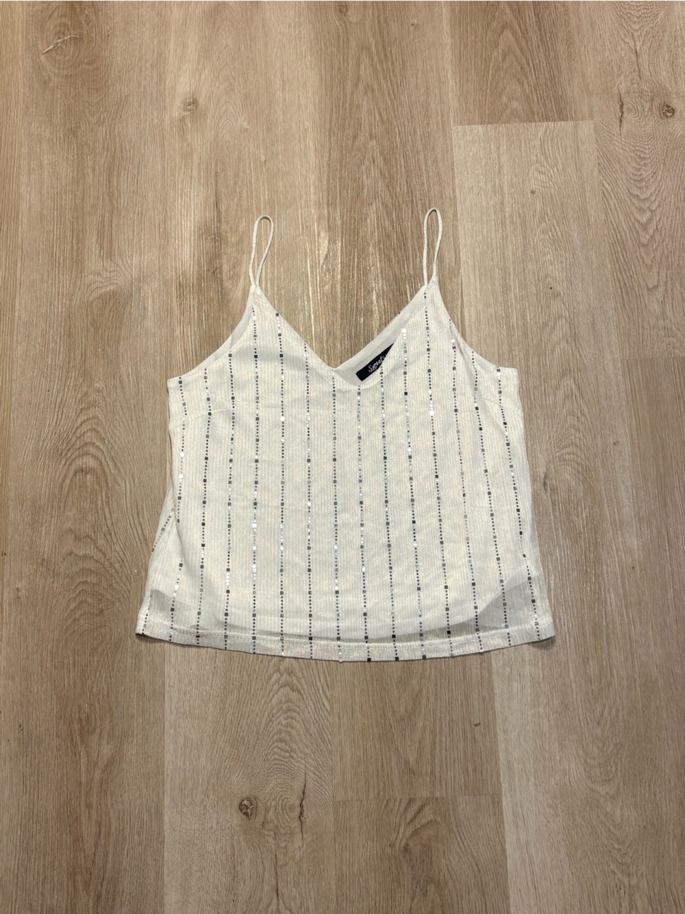 Sweet Rain White & Silver Cropped Tank Top Sz Small Beading Shimmer Party Bling
